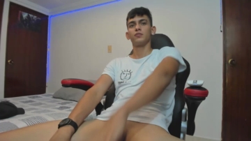 Kayn_Morningstar  16-10-2021 video Gay